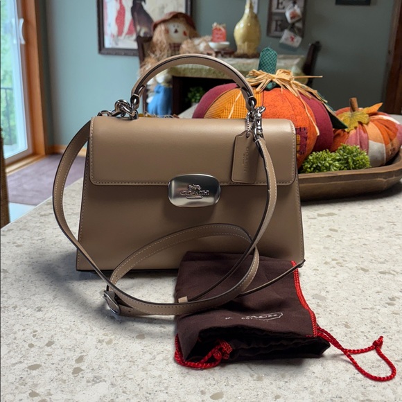 Coach Eliza Top Handle Bag - Picture 1 of 8